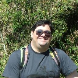 Amo meus amigos, admiro heróis e tenho pena de quem não se enquadrar nos dois primeiros. Especialista de água e aprendendo muito sobre sua distribuição...