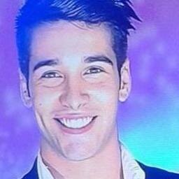 Idolo?.@_alexsotelo Lo Amo♥ #MiEjemploASeguir  Alex' #MeEncantaBailarBienSexy #AgradecidaConDios Me siguio 22/05/13
2:00 pm. #Alrry♥ #Bralex♥  #Brarina♥