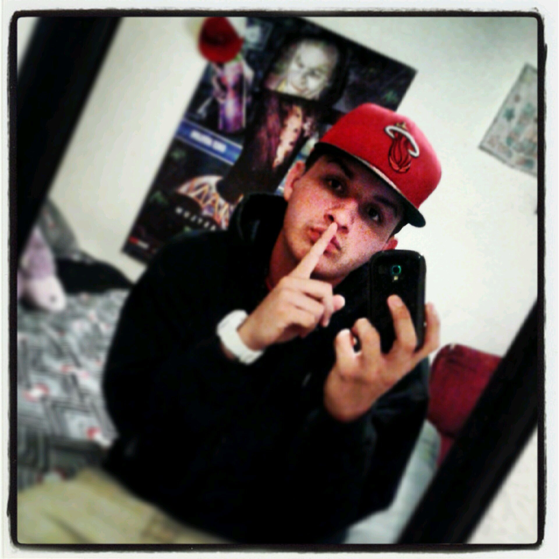 Ruben Feliciano On Twitter Chillin Bored At The Crib No School For Me Hmu On Kik Jookerrrr
