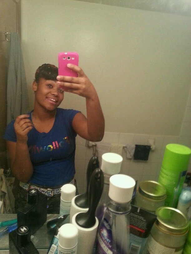 I keep my circle small dnt trust no thots I love my squad gotta glo up one day wanna glo baby kayla gotchu follow I follow bvck