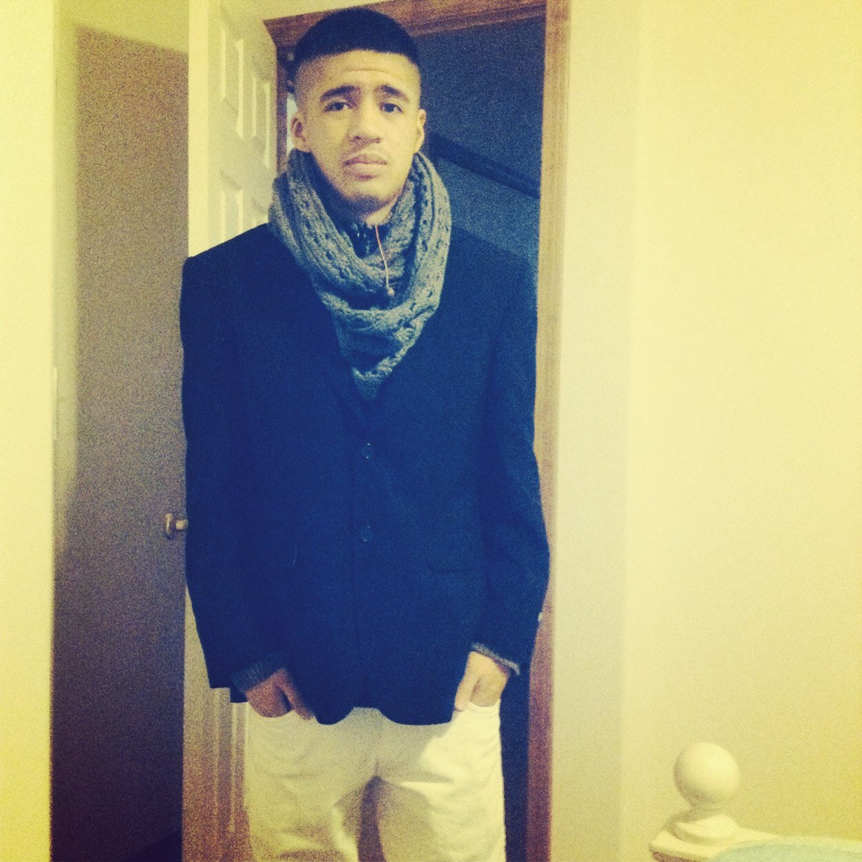 Follow me (; , MAKING RHYMES MUSIC,  GOT THESE RHYMES UP ON MY MIND SPITING CRIME