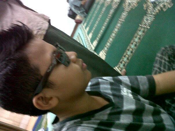 31 Oktober 2001 | Muhammad Rezki | Invet My Pin :28F0D718 | Pondok Pesantren Modern Istiqamah/Darul Istiqamah Islamic College (DIIC) | Follow Me & Follback