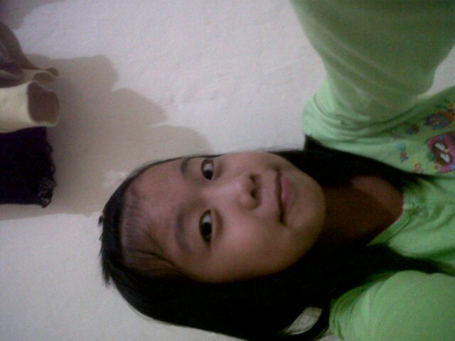 zhou_fani's profile picture. makanan kesukaanku : ayam goreng , minuman kesukaanku : juice , hobby : baca komik atau buku , masak , renang hobyy makan coklat tgl lhir : 19 - 6 - 2001