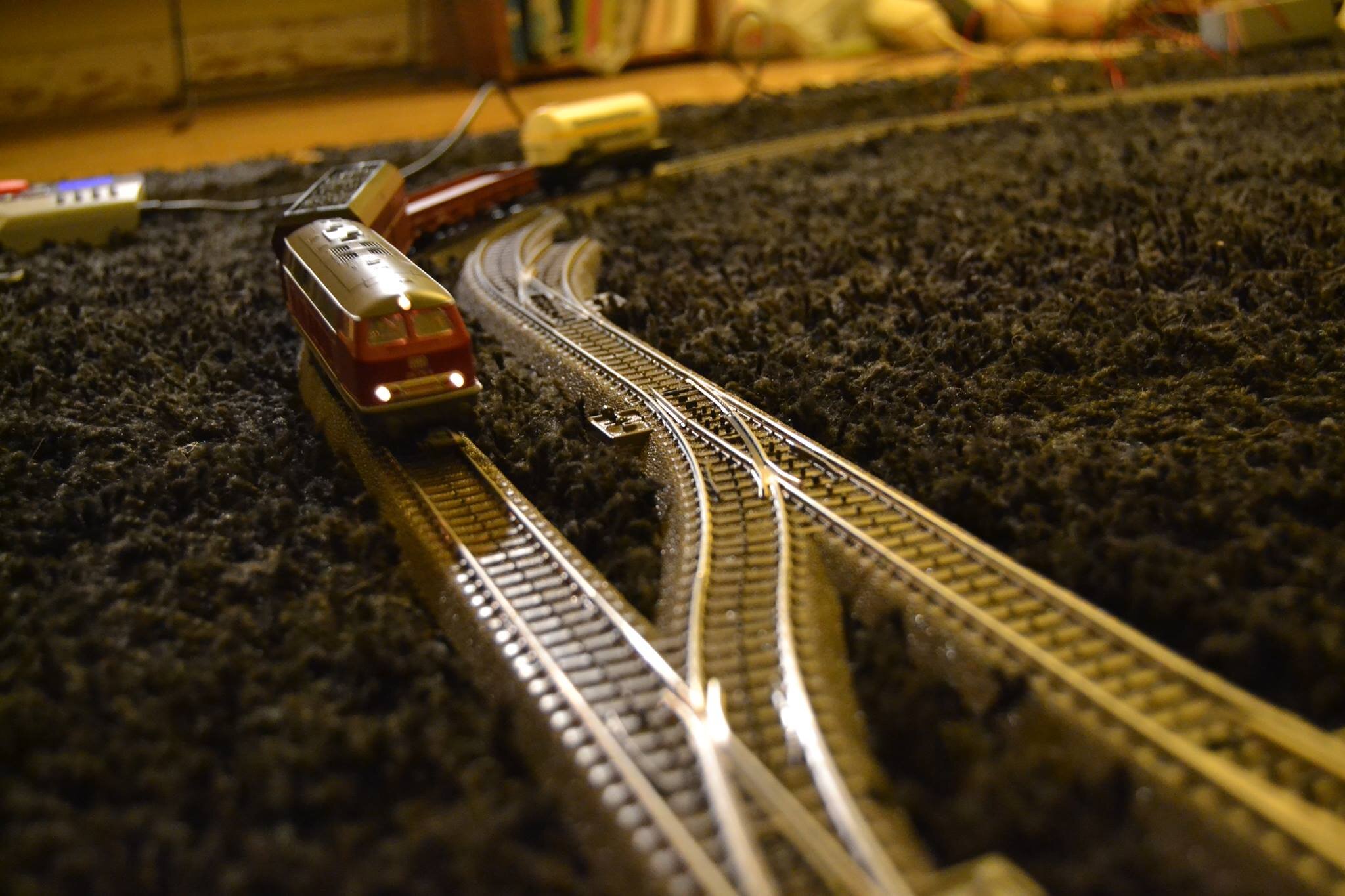 Perfil de Twitter oficial de DVM Model Trains / Official Twitter profile of DVM Model Trains