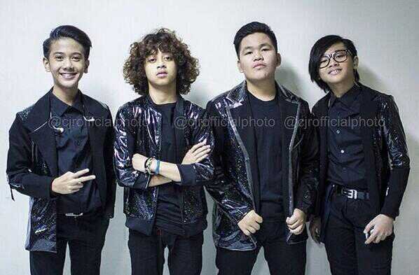 ComateMateWorld's profile picture. COBOY JUNIOR : anugrah terhebat yang di berikan TUHAN, selalu THE BEST, membuat COMATE jatuh hati,semakin di depan, menuju masa depan yg gemilang :)COBOY JUNIOR