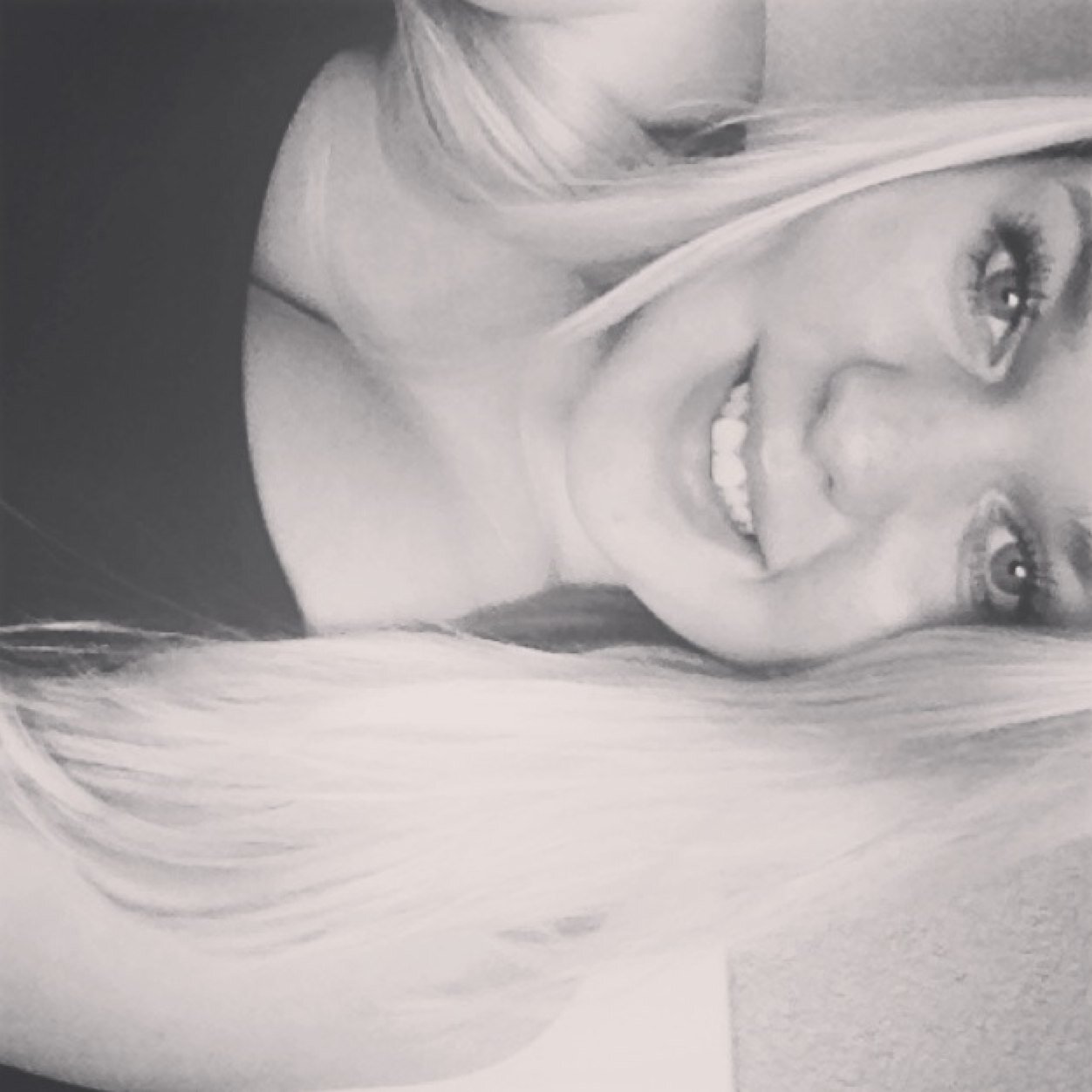 xlovekim's profile picture. 