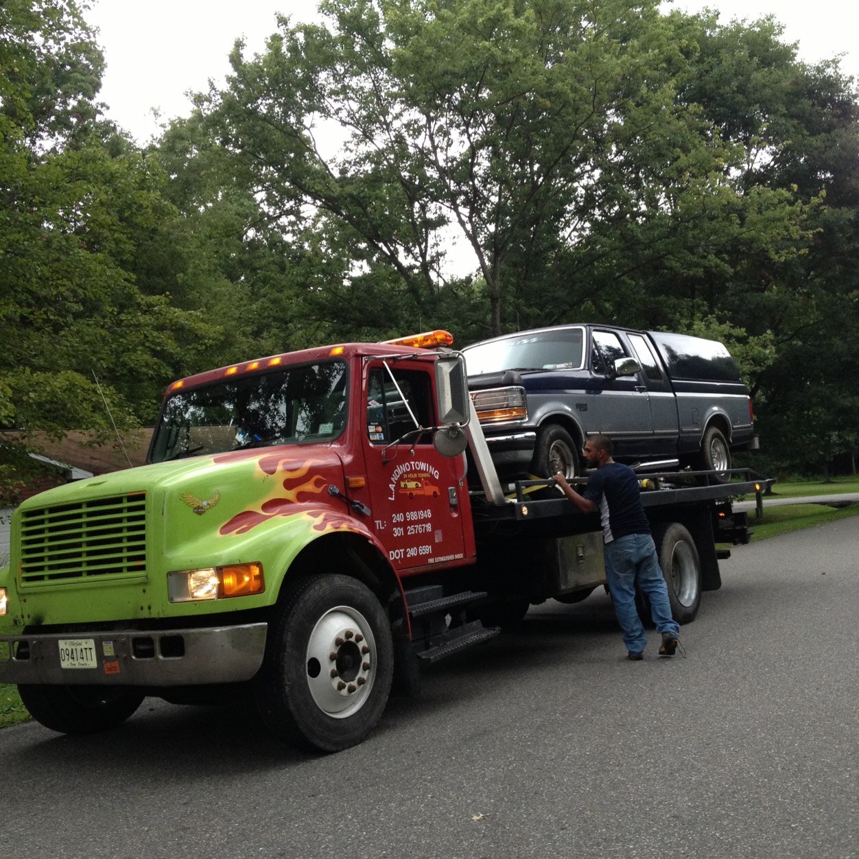 andinotowing's profile picture. 