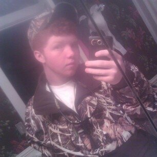 I Play Xbox. I Go Hunting. Xbox. Gamertag: Drip 80s   Instagram:@BornInIreland Born in raised in Dublin,Ireland