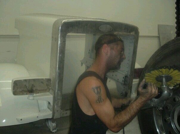 Myshadow420's profile picture. (18+) Herbal enthusiast. Huge fan of TPB. Proud pit-bull owner.