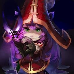 [#LeagueOfRP] ¡Me encanta el púrpura! No me fío de los Tulipanes, hay algo en sus ojos que... ¡Pix es mi mejor amiga, nunca me aburro con ella!