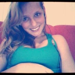 AlineMyley's profile picture. 