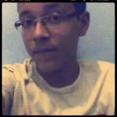 Se o mundo é mesmo parecido com o que vejo,
prefiro acredita no mundo do meu jeito.   '-'