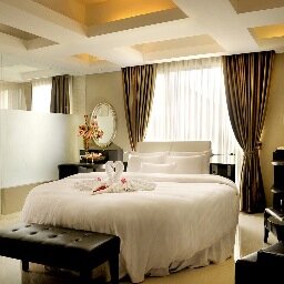 sunboutiqueHTL's profile picture. Built with a modern minimalist design that will guarantee a perfect gateway place to stay, to break away from guests' busy life :)
P: +62361 8947045 - 7