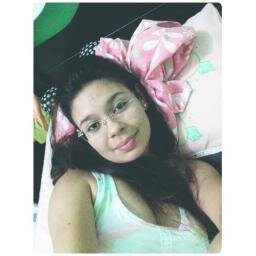 Não sou anti-social, sou chata mesmo. Bejuux pros fã ;*
http://t.co/p3x31YkPF0