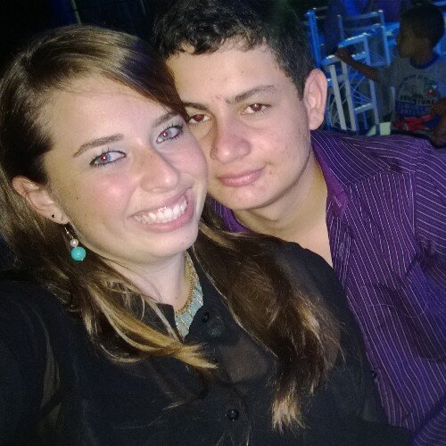 nunca seja algueii q vc nn costuma ser, pq um dia vc pode perder as pessoas que ama.