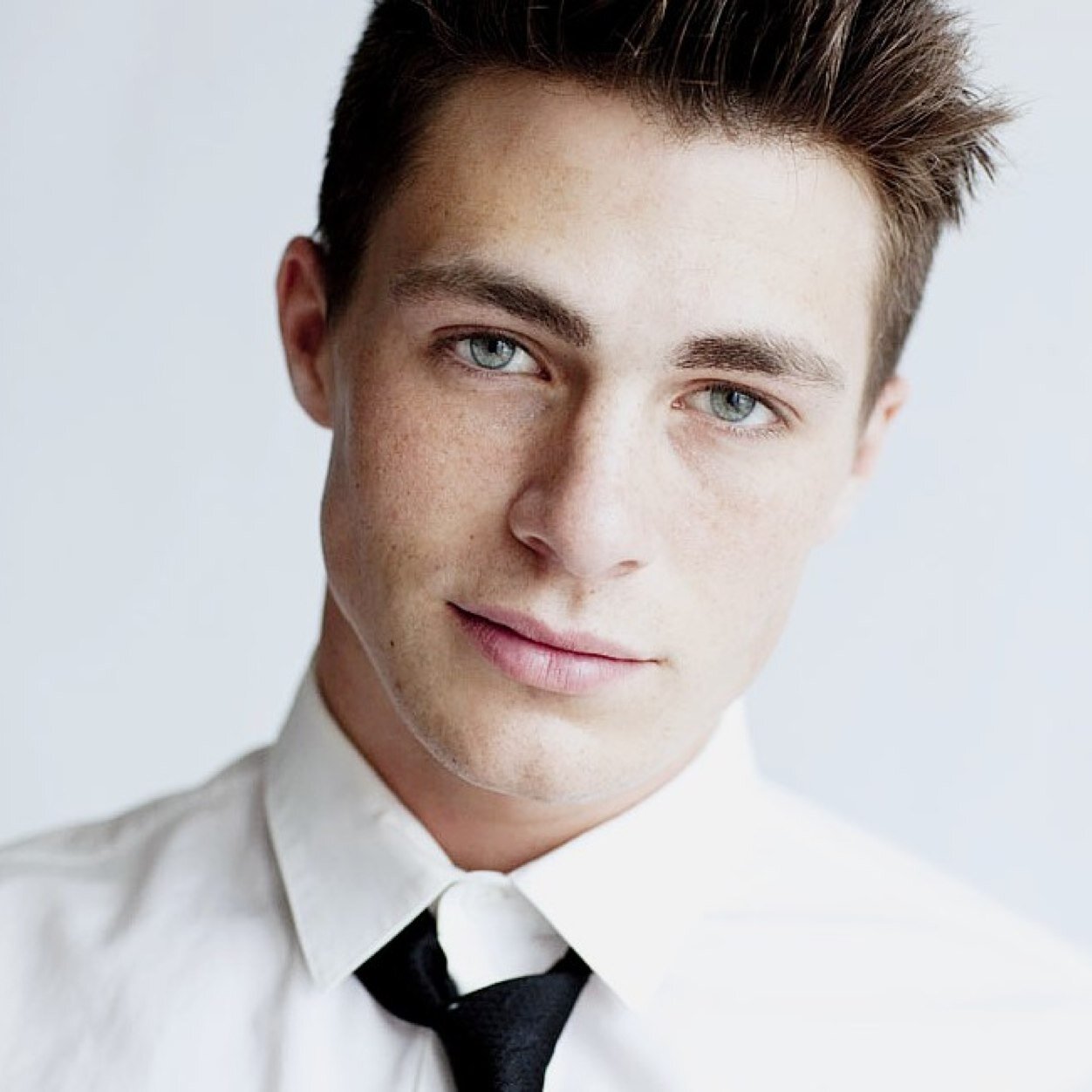 Names Colton.. -Canadian- Hockey is my passion. #_RedDegrassiRP