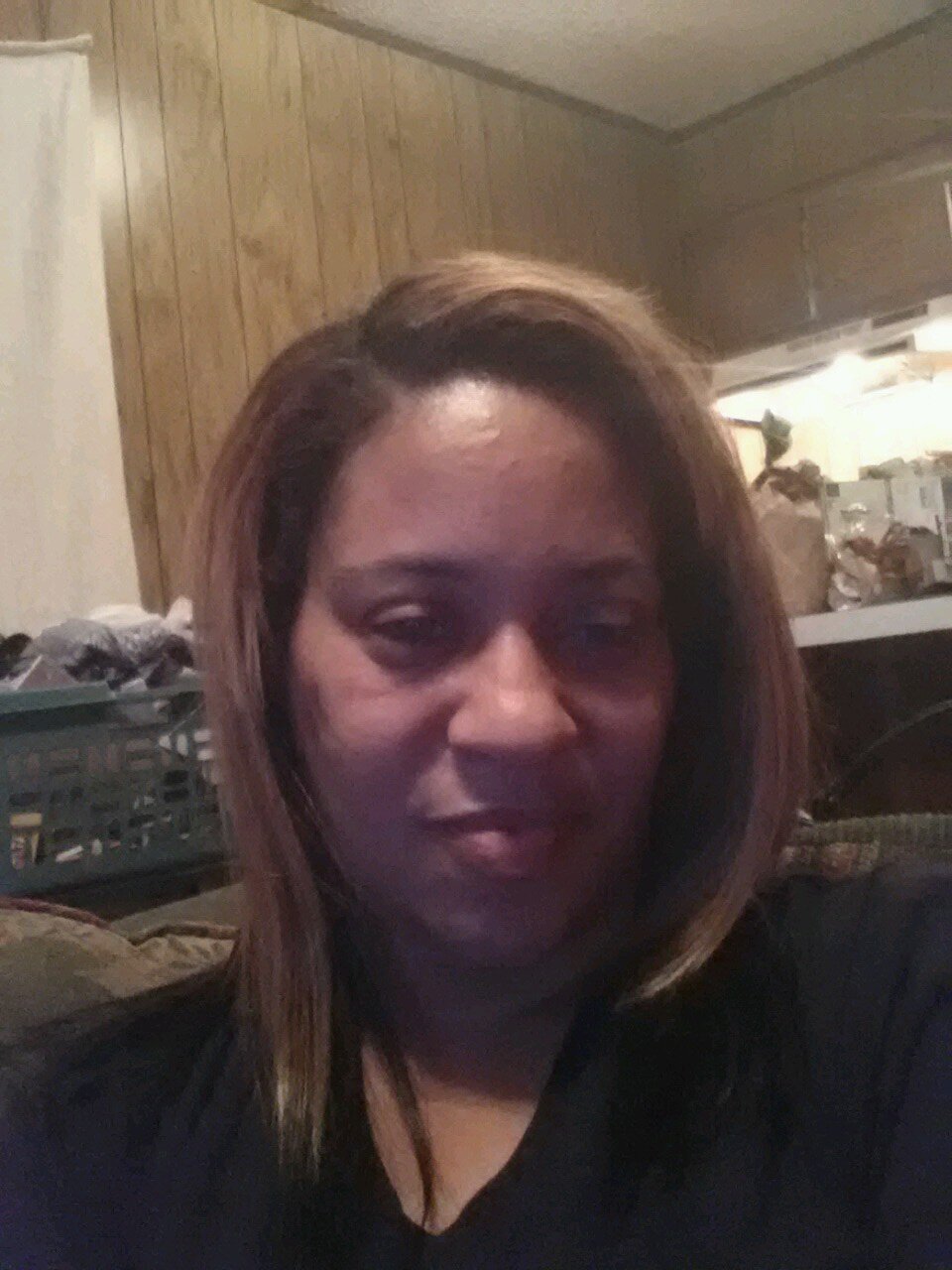 tonya5225's profile picture. 