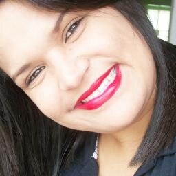 Amo à Deus acima de todas as coisas/Cursando bacharelado em Enfermagem!!!   Escolhi ser Enfermeira porque Amo e respeito a vida!!!
