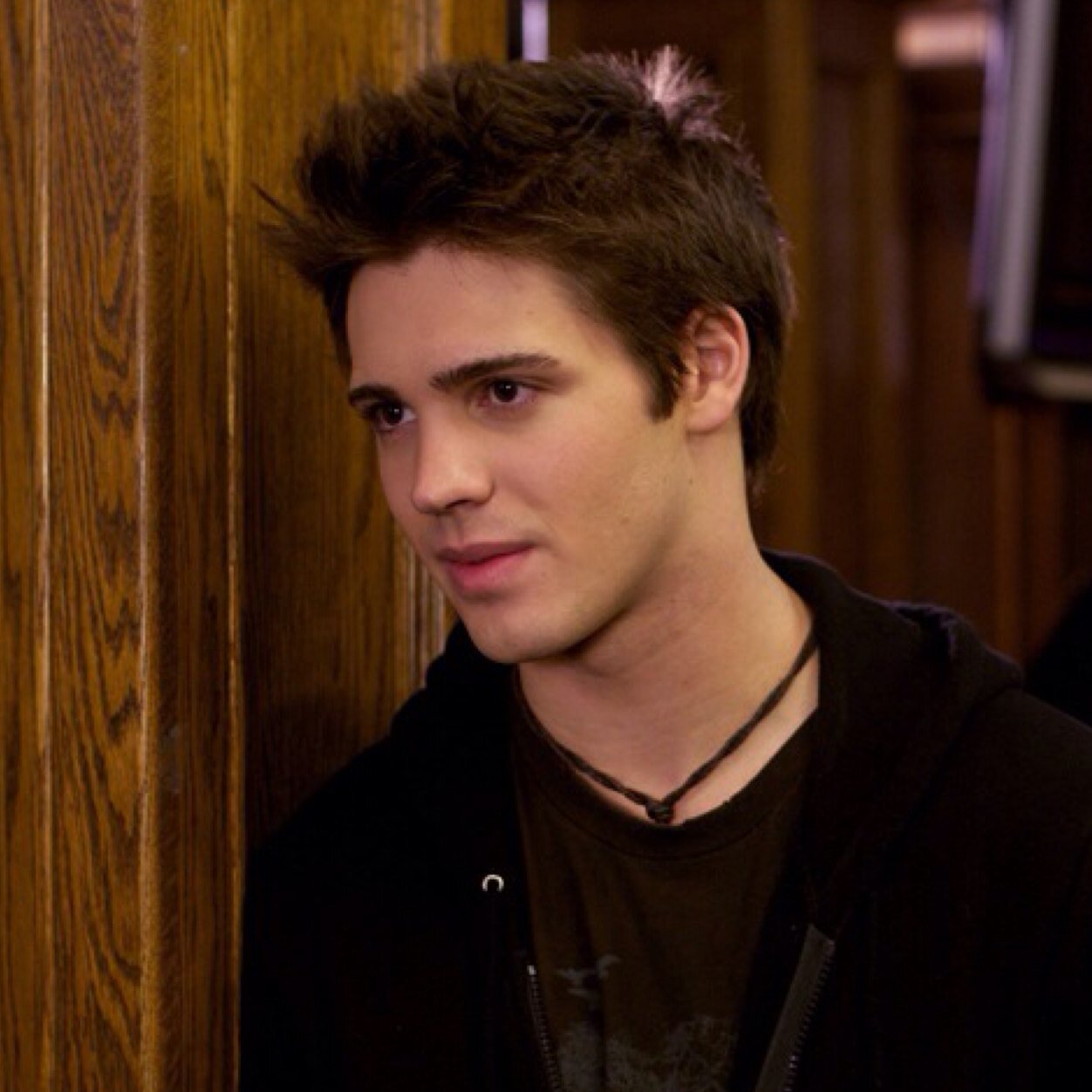 No! No you can't be dead! VICKY!! ||TVDRP||Single||#Season1