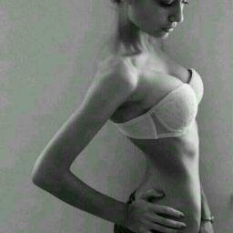 Welcome to my nightmare. Atelophobia. I'm gonna be the skinniest bitch you've ever seen. What happens if you are the one that destroys you?