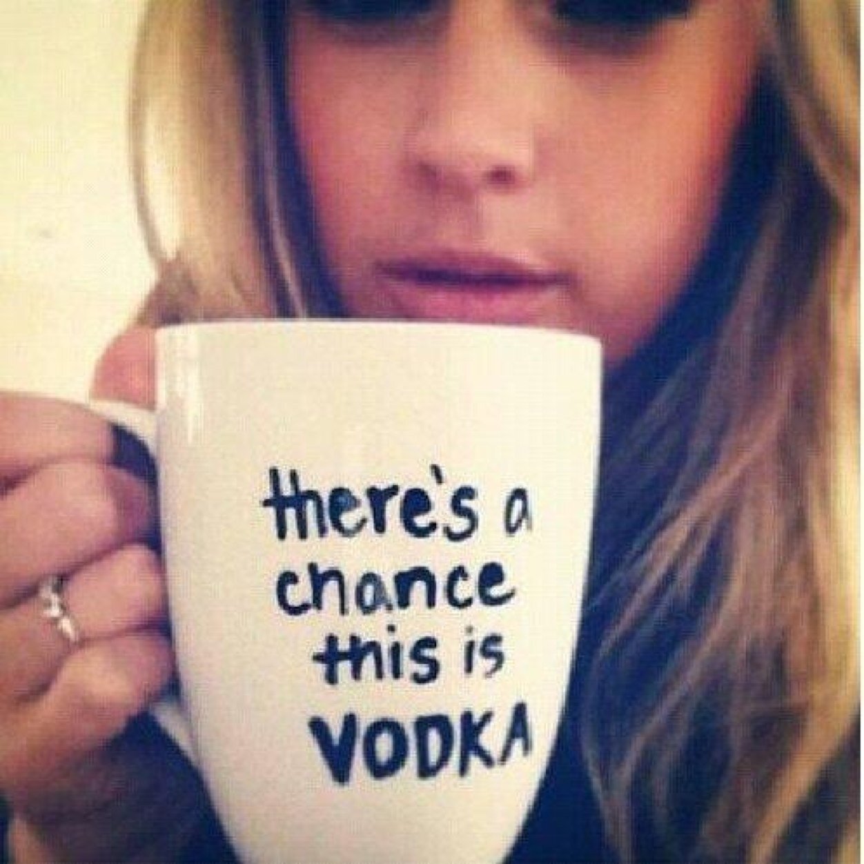 DrunkInScrubs's profile picture. Just a city girl who loves to party & wants a degree.