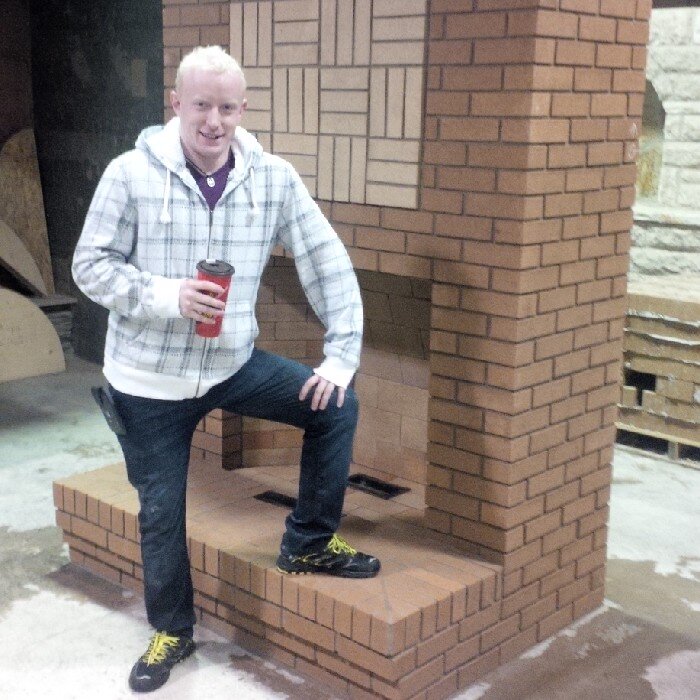 Stone Dragons Masonry Inc 
Southern Alberta Masonry Company Specializing in thin veneer stone.