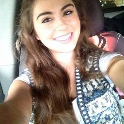 FOLLOW @allisembr_ SHE GAVE YOU THIS FREE FOLLOW