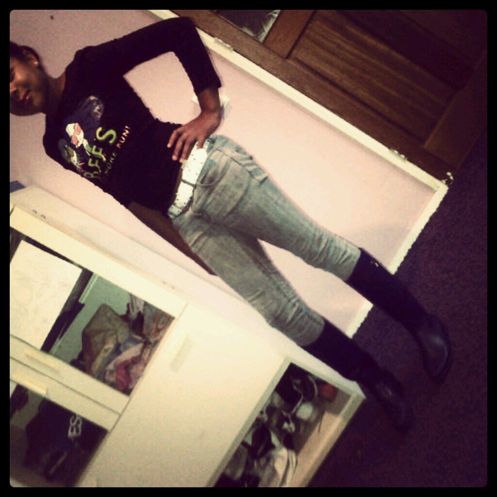 nf=nfb' paans & Anti'♥ Voetball ,Dansenn ♥insta = @sabrinababiej.