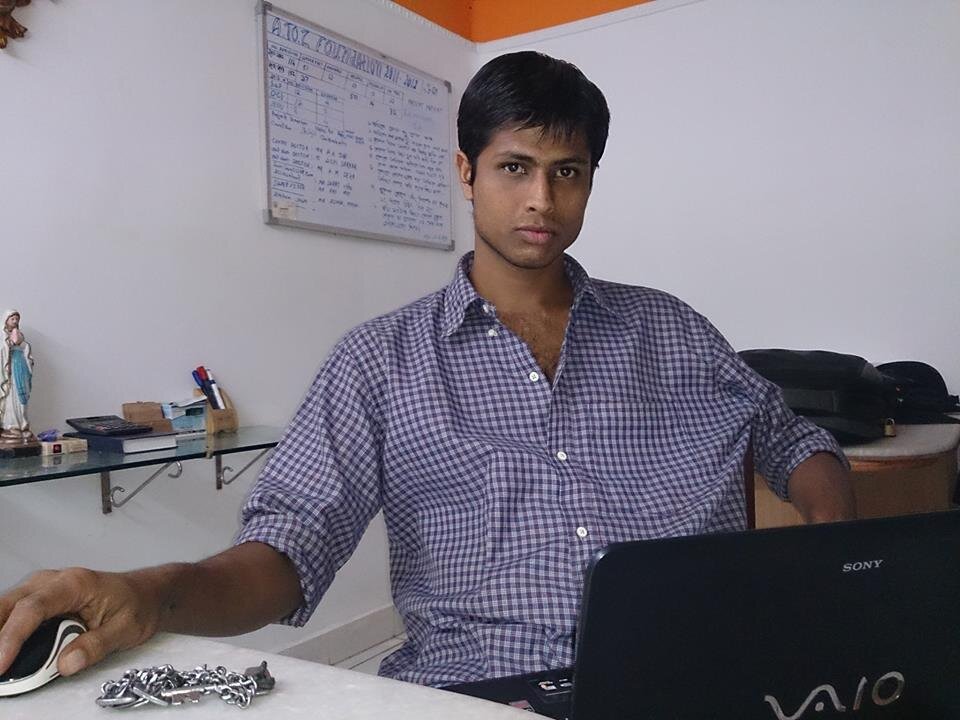 AbhikChowdhury7's profile picture. 