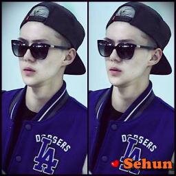ชื่อ เจมส์ เป็น exofan รักและชอบ sehun แห่ง exo คำคม คือ ทำในสิ่งที่ตนเองพึงพอใจ