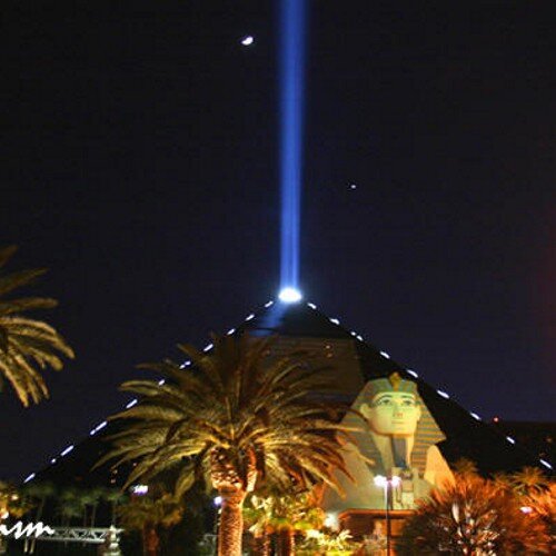 A campaign to raise money and awareness for a dream trip to Las Vegas Nevada for Travis Decker who is physically disabled to meet his hero Criss Angel