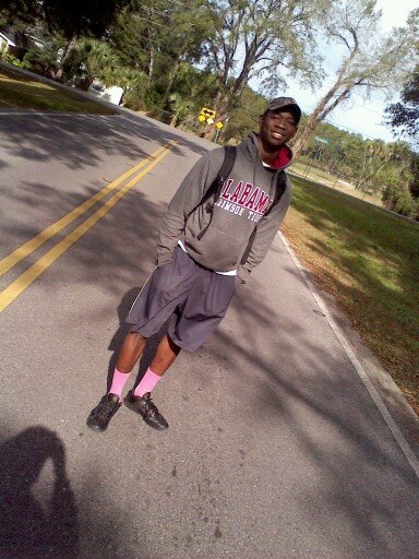 new twitter need all my followers back follow nd follows back !!!