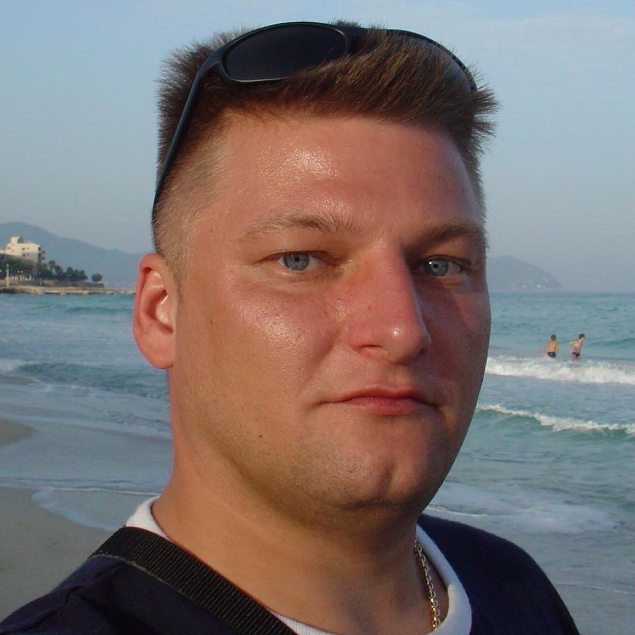 deka4u's profile picture. 