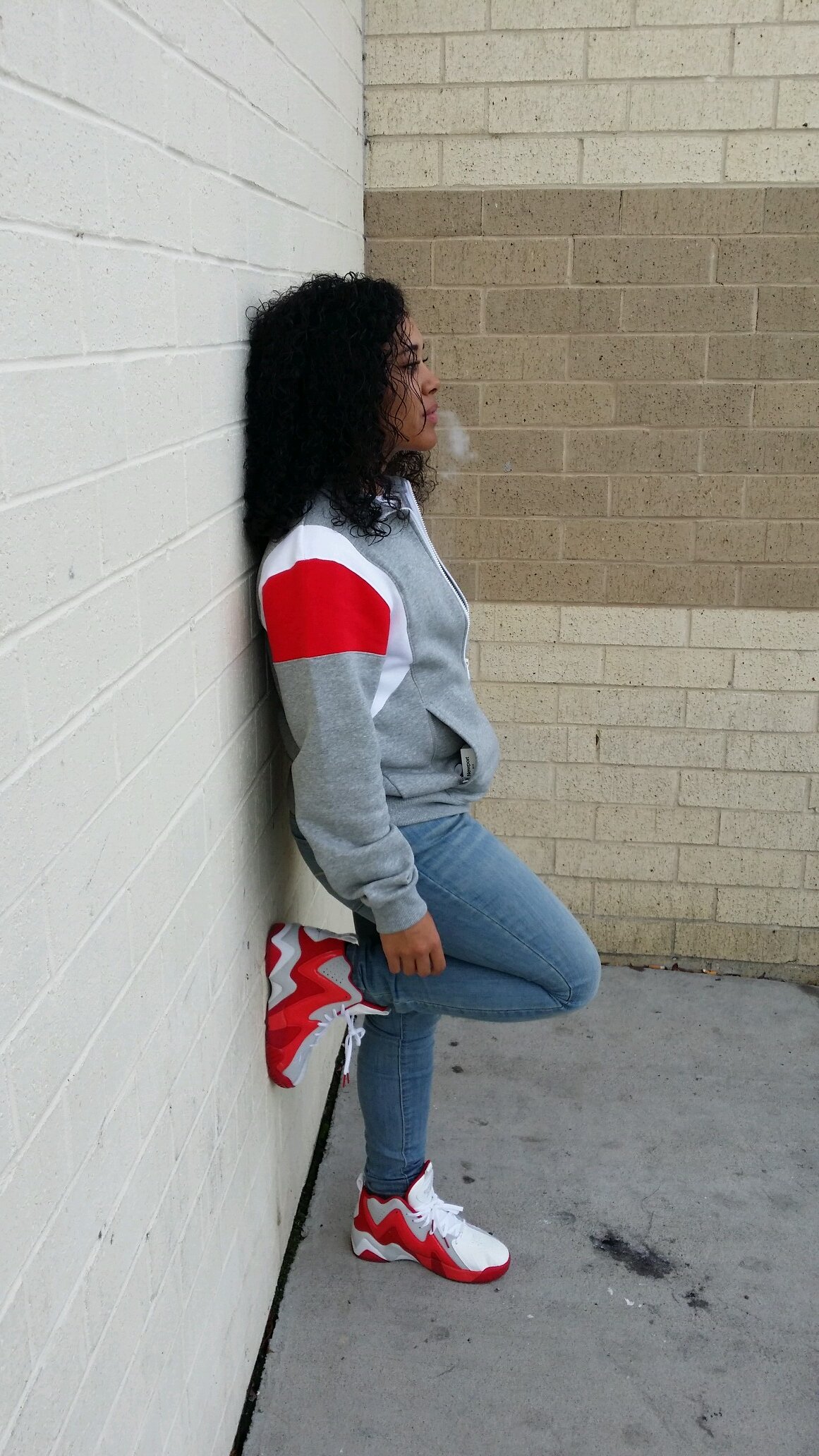 Lesbian. Mixed. RedBone. Army Strong. C/O 2k13. http://t.co/YFq3ERTrZA
