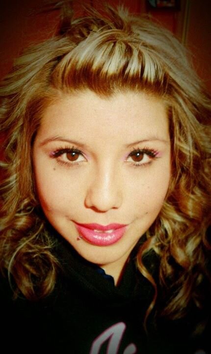 NO PREttENDO caerle biien a nadiie  QUiiEN que me quiiera  biien y quiien no tambiien Mii ViiDA NO DEPENDE DE ELLOS  !!