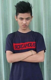 Follow me ,folback? Just Mention