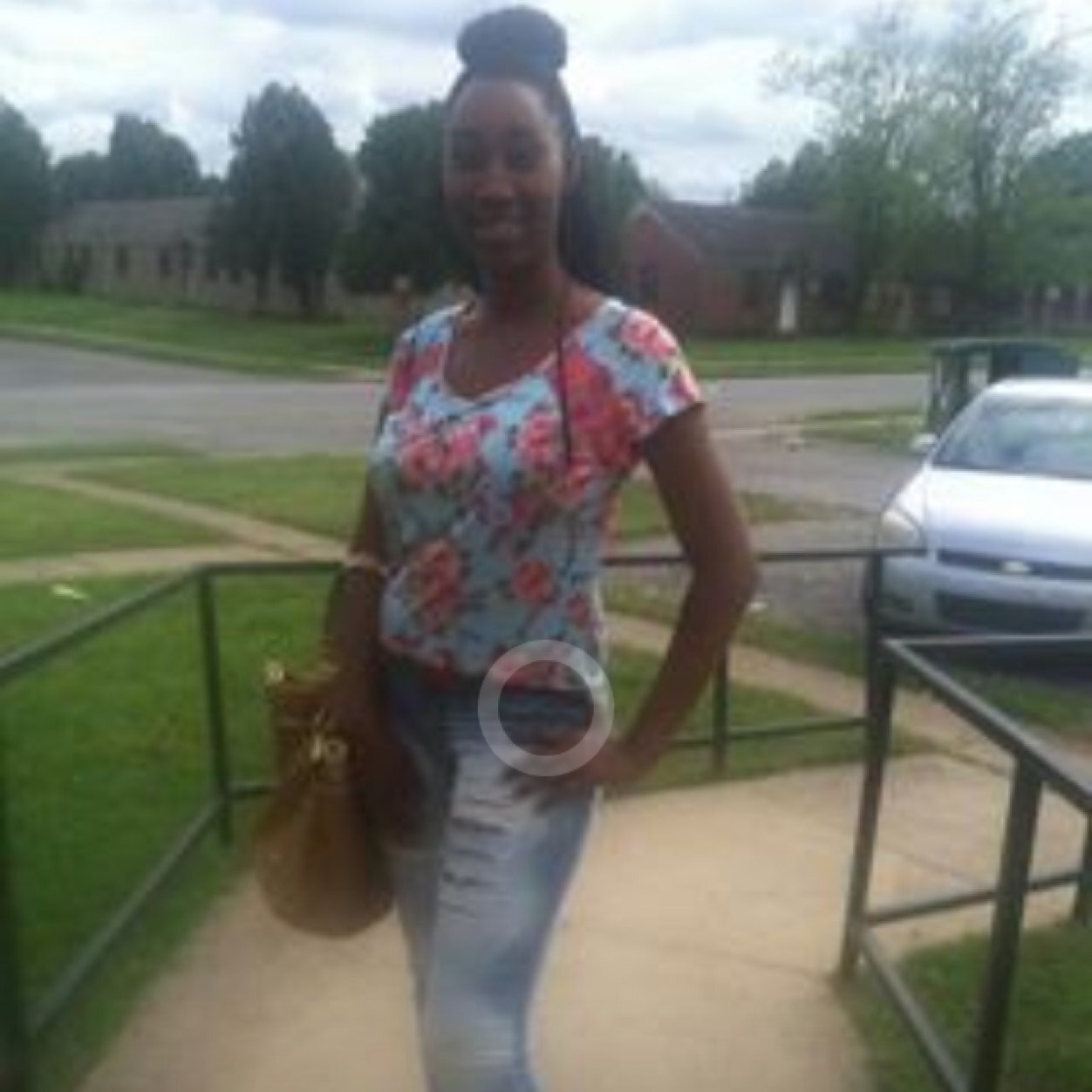 LOVING MOTHER N STAY AT  HOME MOM
  4NOW