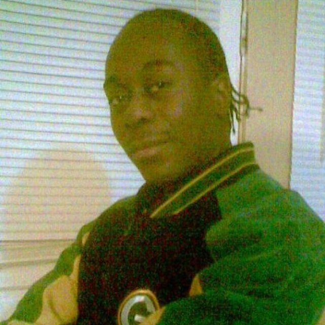 PROUD FATHER, MEDIA MOGUL, JANITOR, JUST LOOKING FOR LOVE.

#teamsingle #singlefather