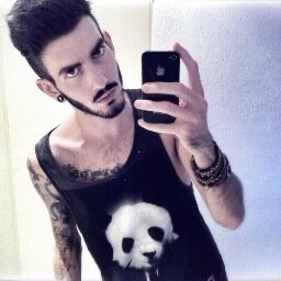 Hairstylist & full-time sarcastic.

Addictions : tattoos, girls, mermaids. Snapchat - InkedJulien