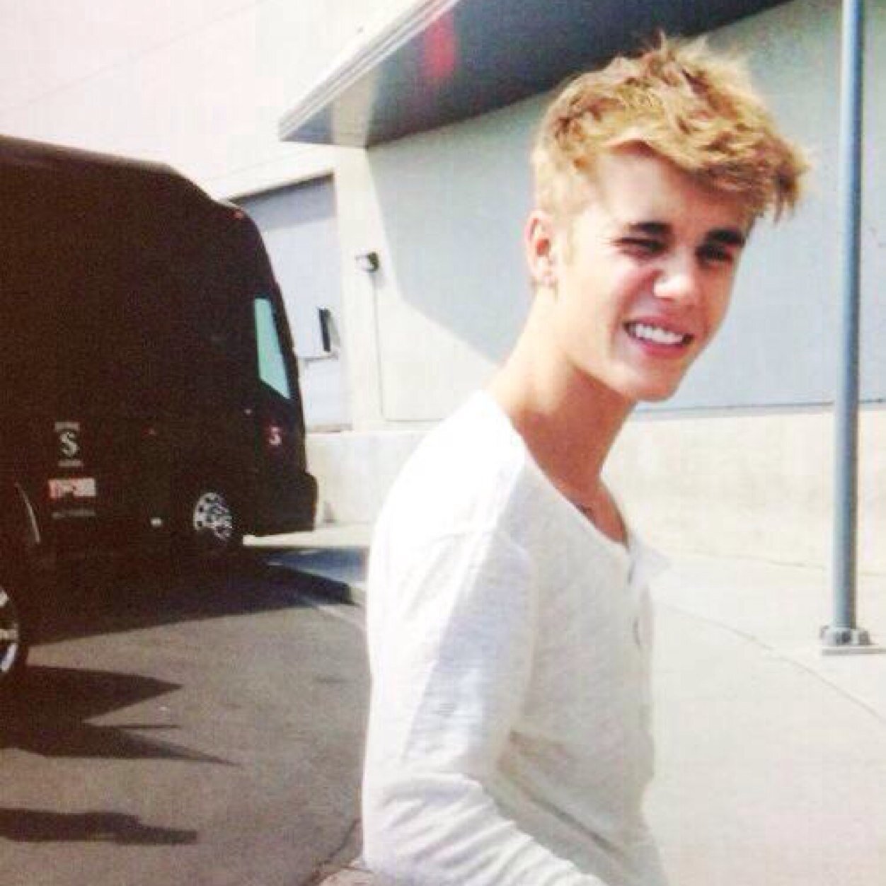 ive been here since 09 and im here till the end love you justin