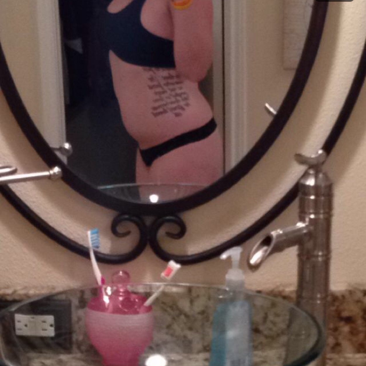 #TeamEverything I love pink guys #TeamBisexual #Likeback #LoveHipHop #LoveRock #TeamiPhone #CertifiedDimezDeezy
