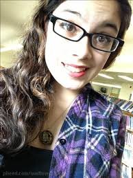 odjuanacalzada's profile picture. Solo hay 10 tipos de personas los que saben binario y los que no