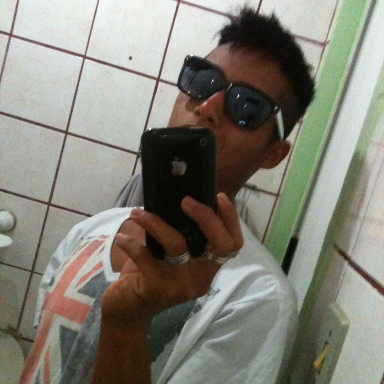 Quem não sabe cuidar, não merece ter.
