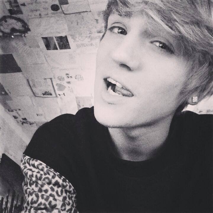 The first and exclusive fan page for our YouTube sensation @danieljworld ,please like our Fb:https://t.co/3xDcKB2QC4