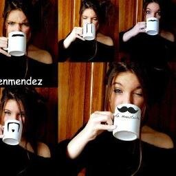 ' No escuches los raros son ellos ' Auryn como estilo de vida. Conejera de los pies a la cabeza. Y dando color a mi vida: Karen Mendez.
