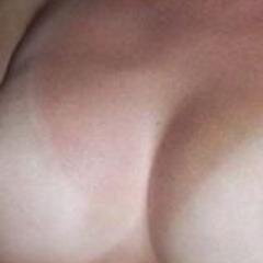 ogamitoyoko's profile picture. セフレ募集。性欲に自信がある男性歓迎です。当方アラサー女。騎乗位でキスしたまま中出ししてもらうのが好き。基本、生エッチ中出しでお願いしたいです。よろしく～。