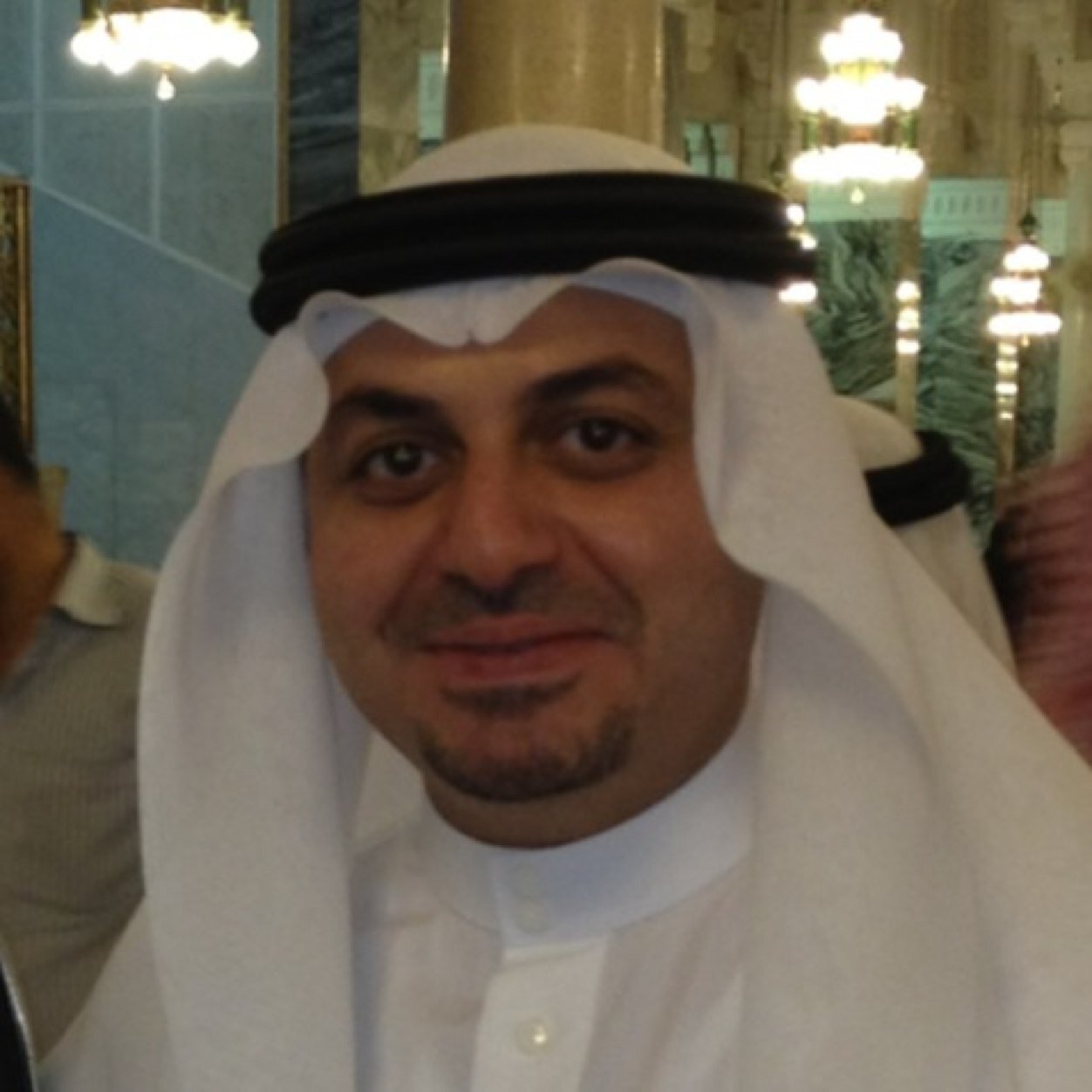 ( وَقُلْ رَبِّيْ زِدْنِي عِلْمٓا . . . )