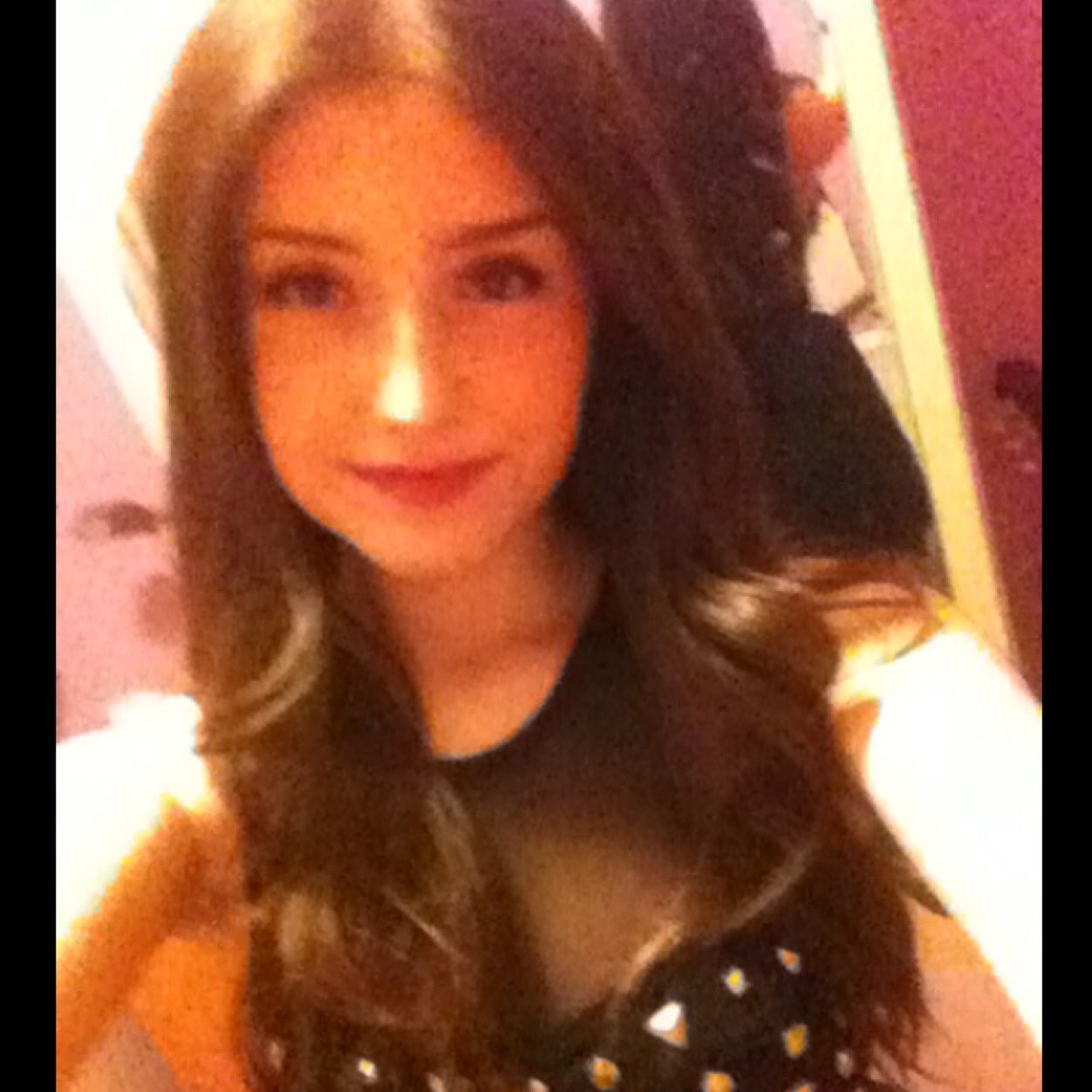 ValentinaHrr's profile picture. Succes is my only option