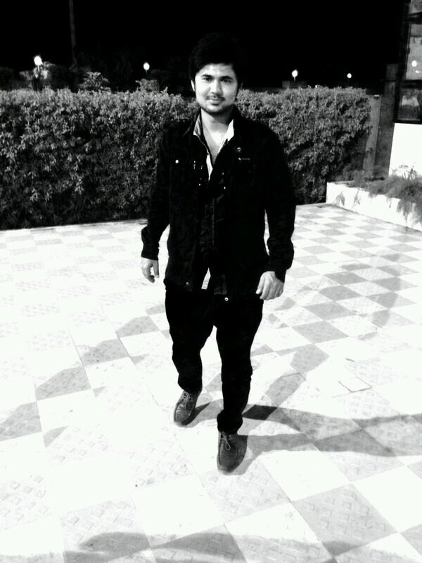 Engineering Student  ! ! ! (-: