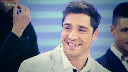 cf_guijo's profile picture. ¿INSPIRACION?alex guijo ¿mi trabajo?apoyarlo ¿salario?su sonrisa ¿contrato?un infinito con el...mi niño me sigue desde el 28/12/2013